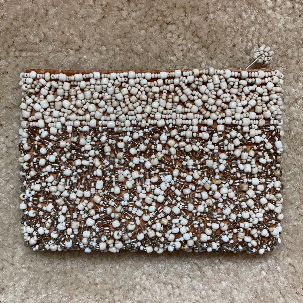 NWOT Small Beaded Pouch Coin Purse